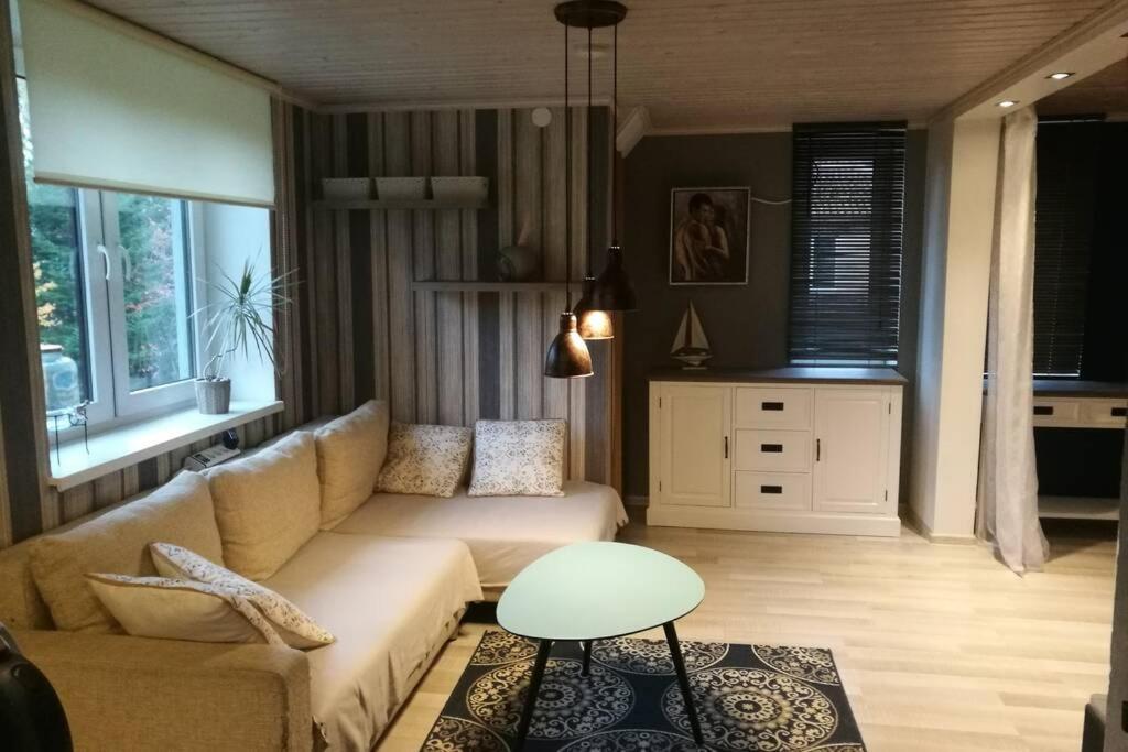 Quiet Place With Garden Studio Apartment Tallinn Dış mekan fotoğraf